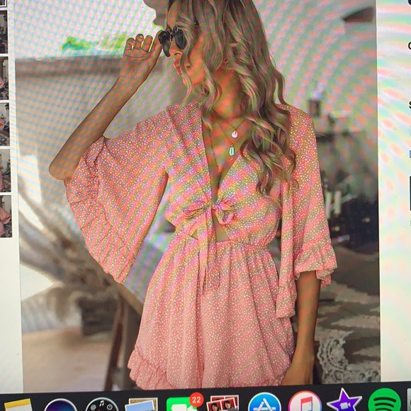 Pink romper - Picture 3 of 4